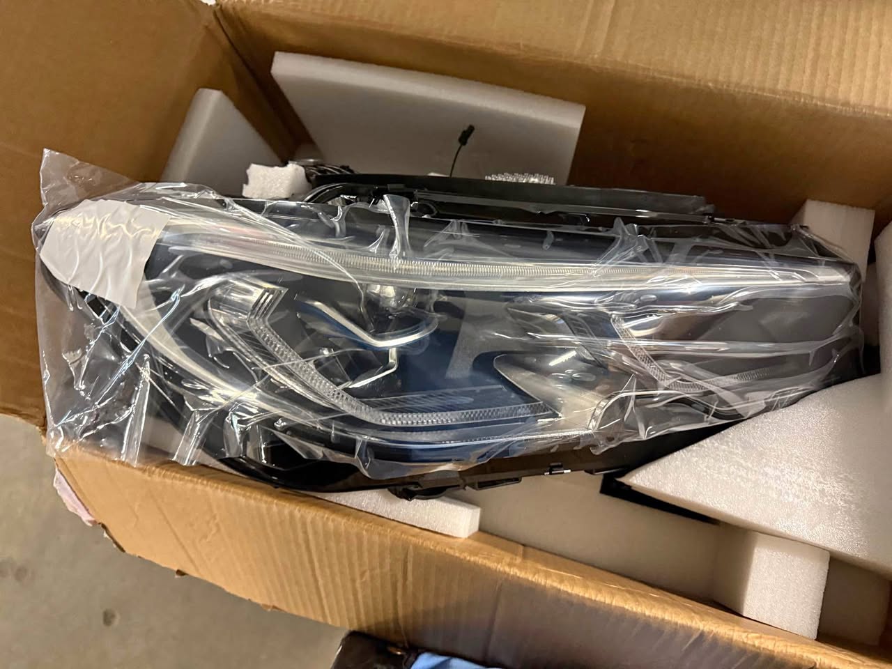 BMW G20 Headlights - Private Seller