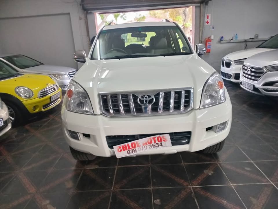 2009 Toyota Prado V6 4x4 7seater Automatic, Petrol Sparekey, service book 191000km