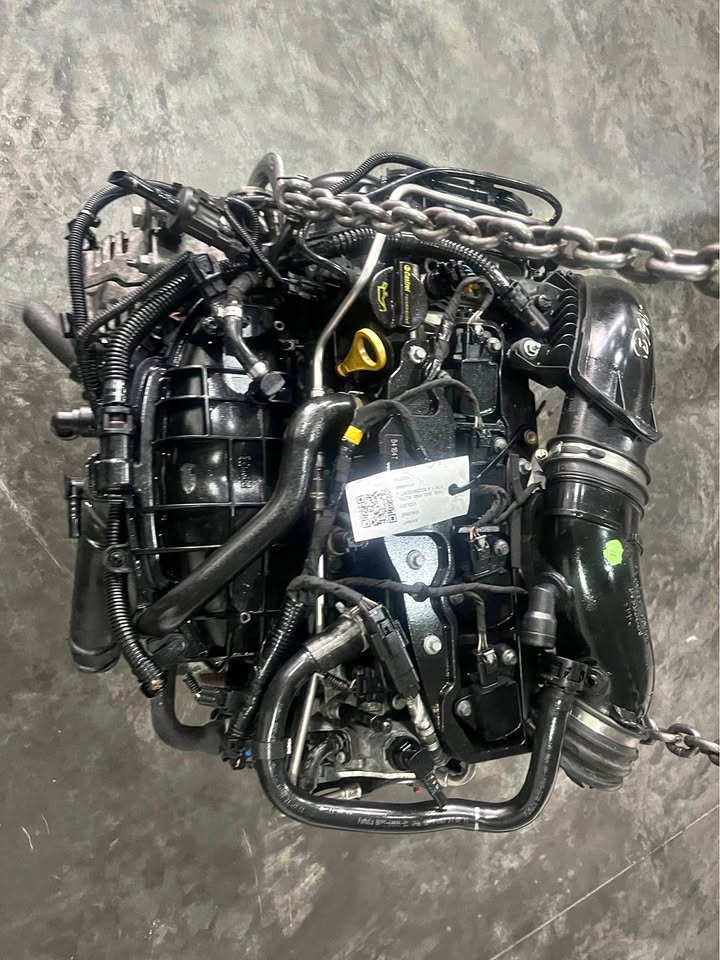 B4164T ENGINE  V40 S60 V50 XC70 C30  1.6 FORD KUGA - Private Seller