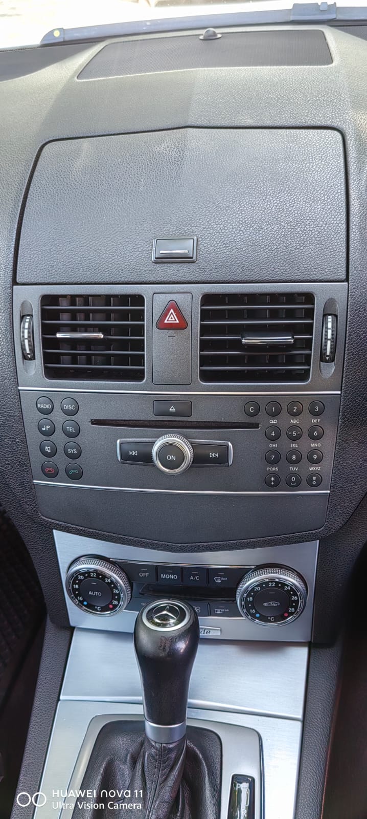2011 Mercedes Benz C200 CGI W204