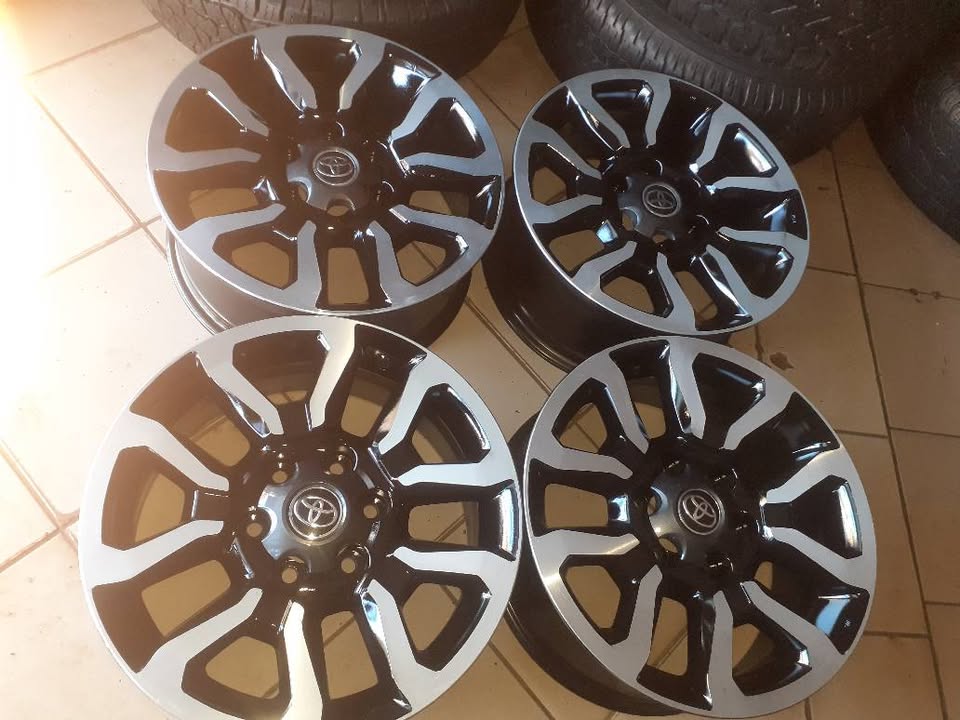 NEW RIMS FOR TOYOTA LEGEND RS SIZE R18