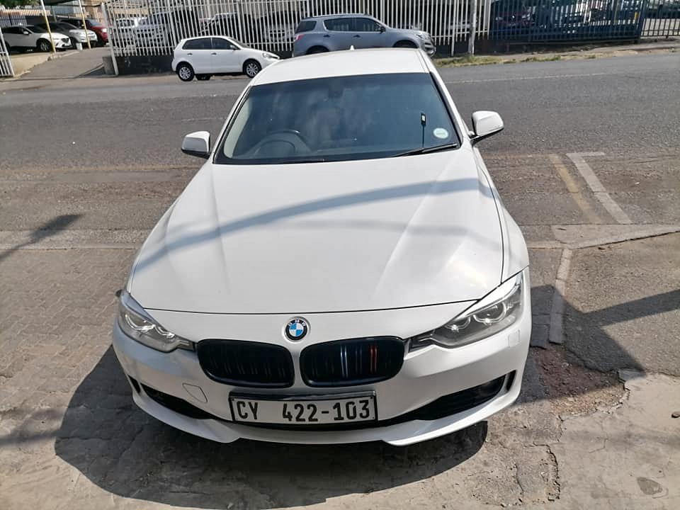 2012 BMW 320D F30 Automatic and leather seat Sunroof Spare key