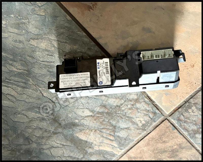 3.6 Dodge Journey, Jeep Grand Cherokee Wk2, Jeep Wrangler Used Window Switches - Private Seller 3.6 Dodge Journey, Jeep Grand Cherokee Wk2, Jeep Wrangler Used Window Switches - Private Seller