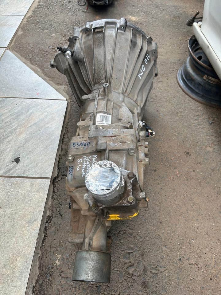 Mahindra Mhawk 2.2 S10 SUV 5 Speed Gearbox For Sale Call or Whatsapp