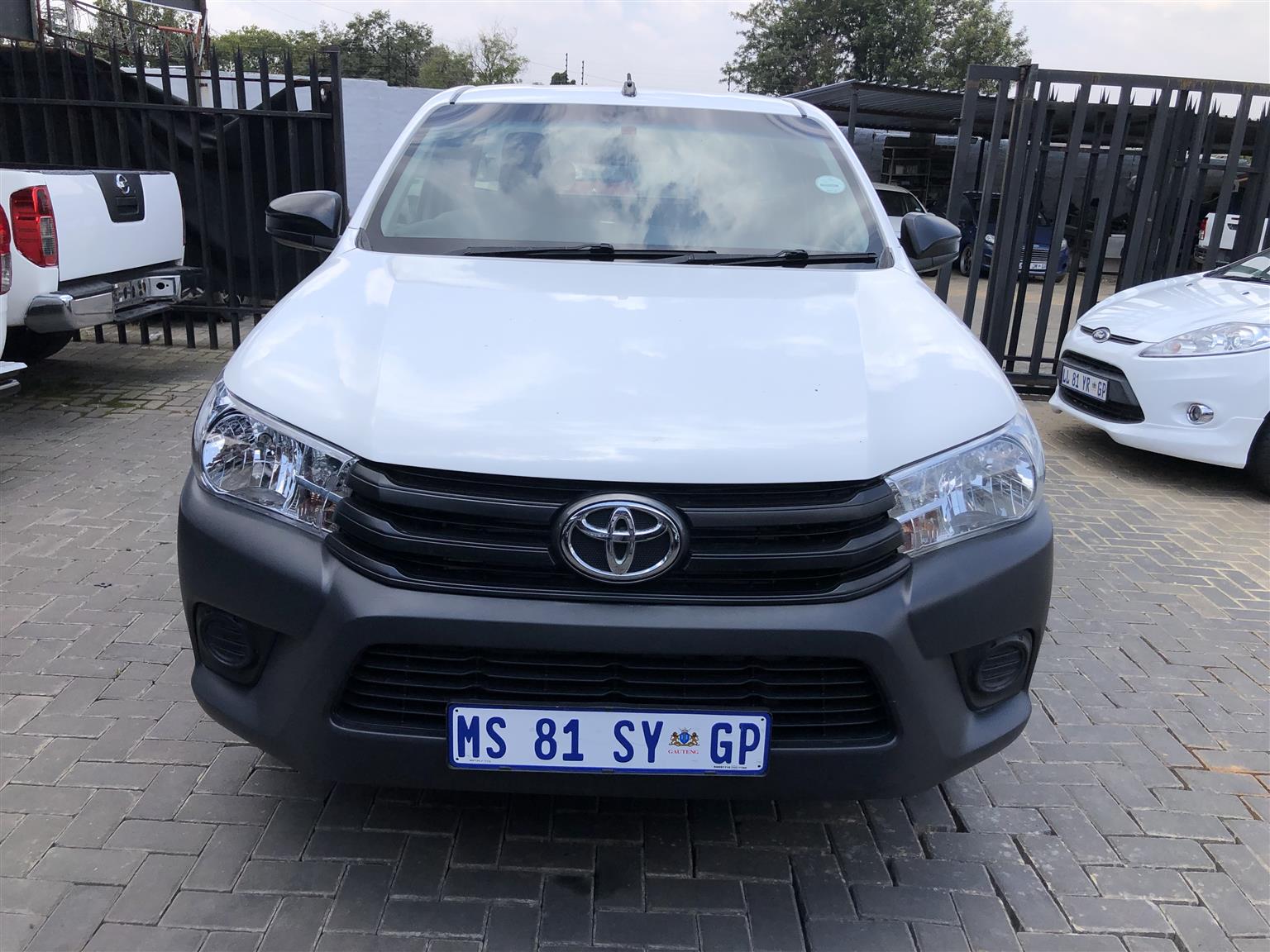 Used 2018 Toyota Hilux 2.4GD S (aircon) - Private Seller
