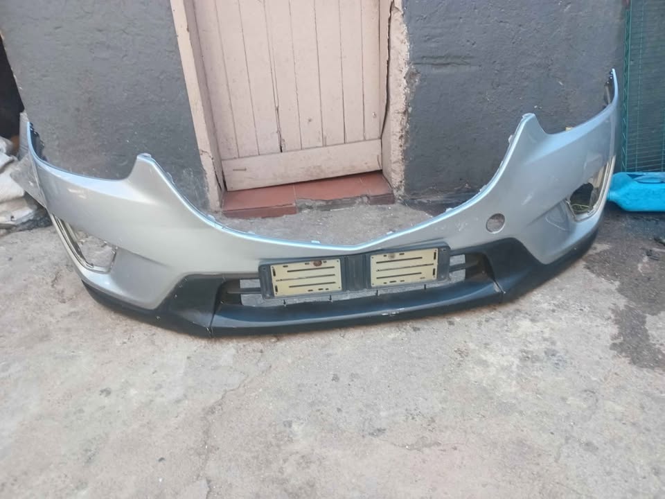 Mazda Cx5 Front Bumper Plain With License Plate Holes - Private Seller