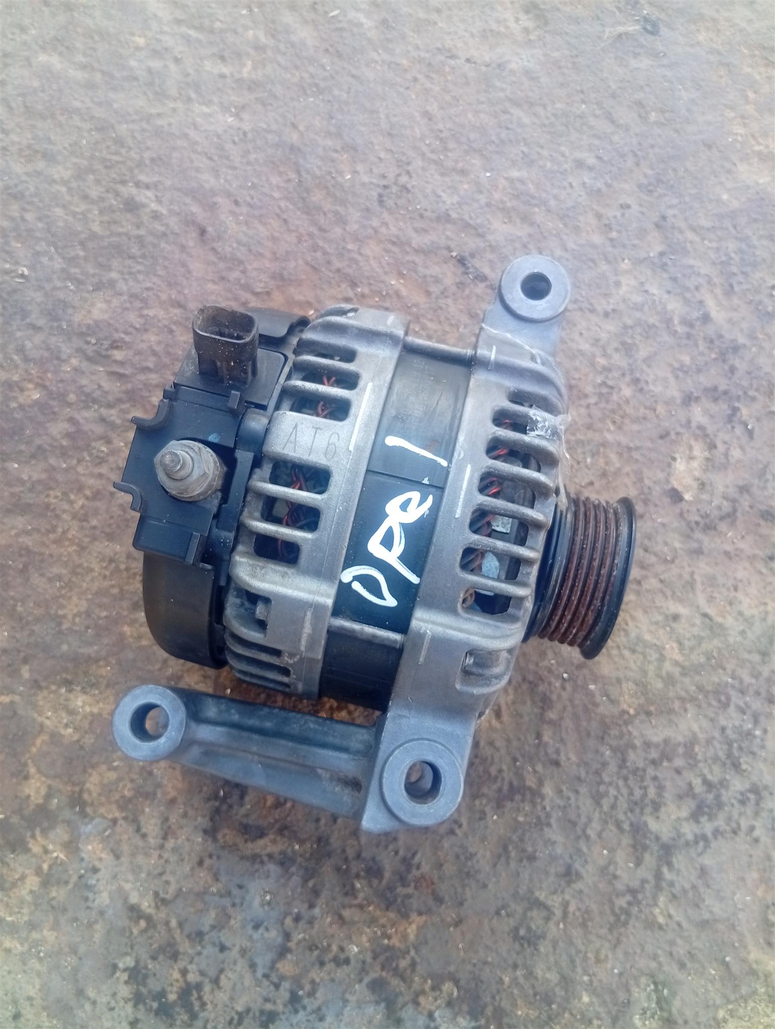 Opel Corsa eco flex 1.0 alternator - Private Seller Opel Corsa eco flex 1.0 alternator - Private Seller