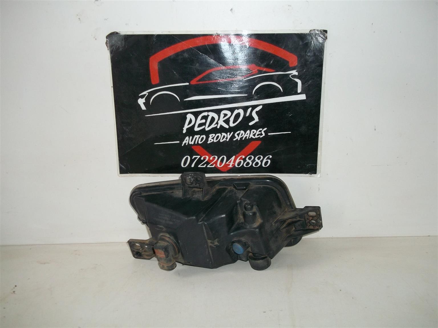 Ford Ranger T6/7 Everest '12-'19 L&R fog lights (Pair) - Private Seller