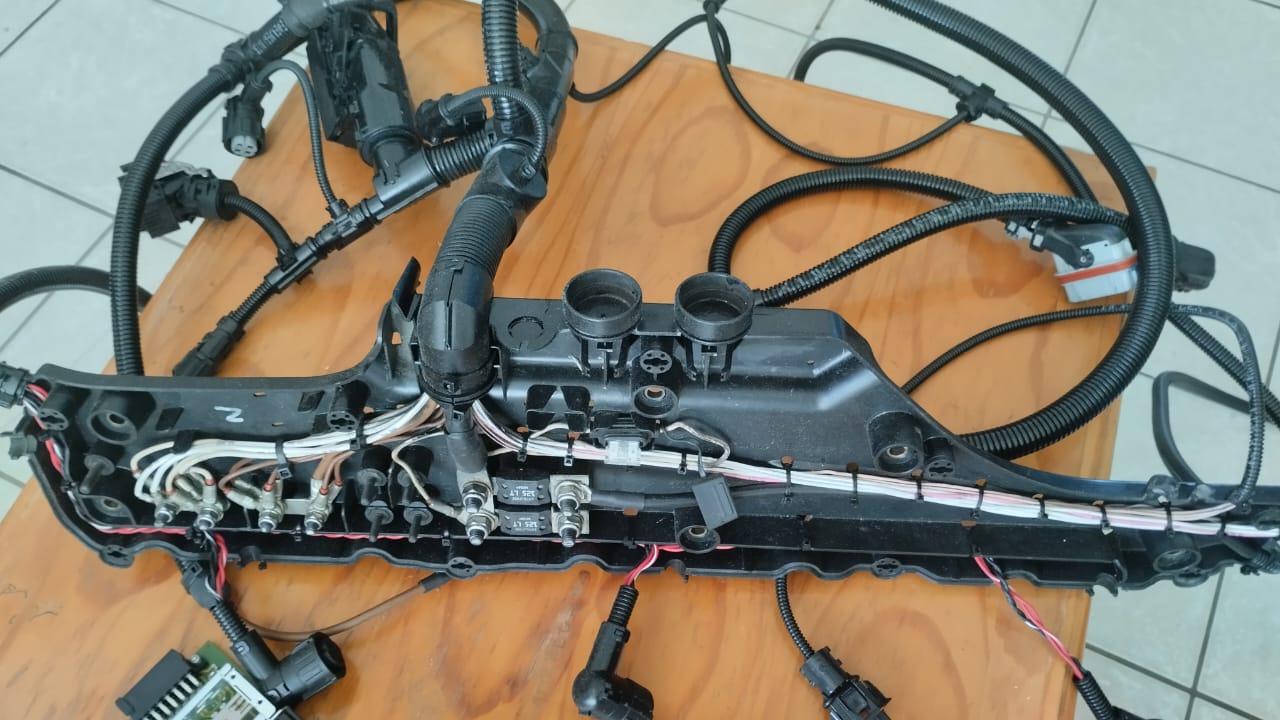 MAN HB2 Engine loom, injector looms, Voith gearbox loom. EBS module EDC