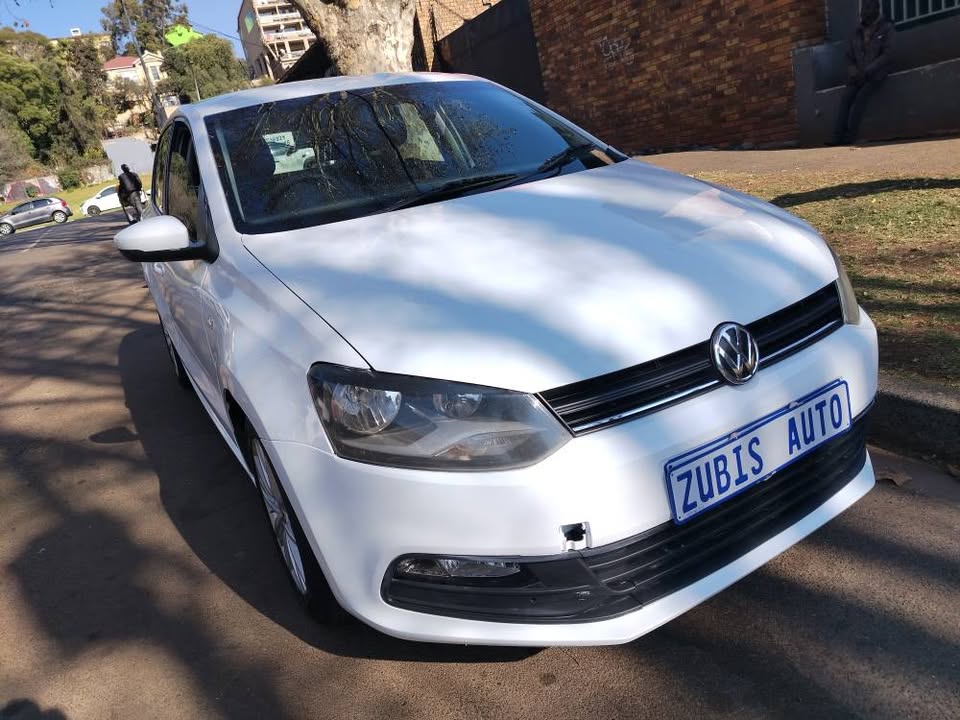 Polo vivo 1.4 hatchback 2019