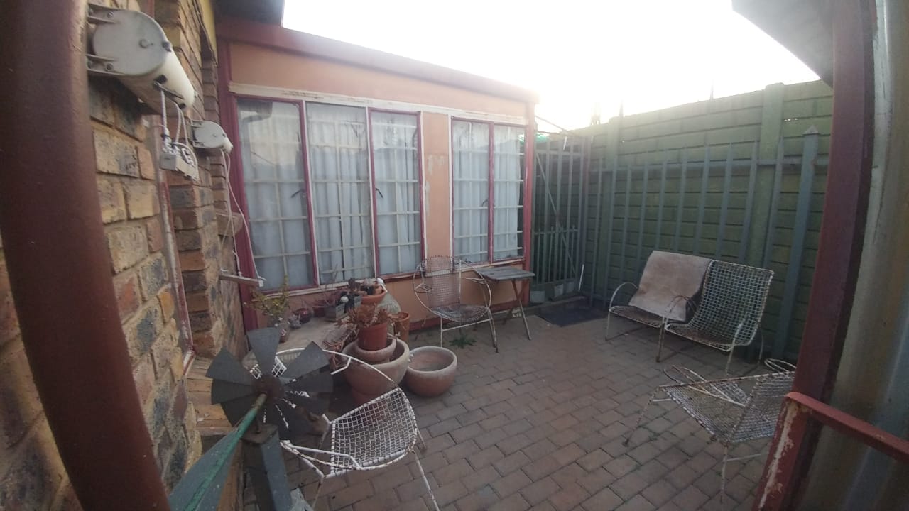 Houses for Sale RIETFONTEIN SPACIOUS 2BEDR  SIMPLEX