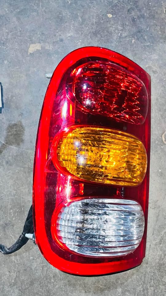 Mahindra Scorpio taillight - Private Seller Mahindra Scorpio taillight - Private Seller