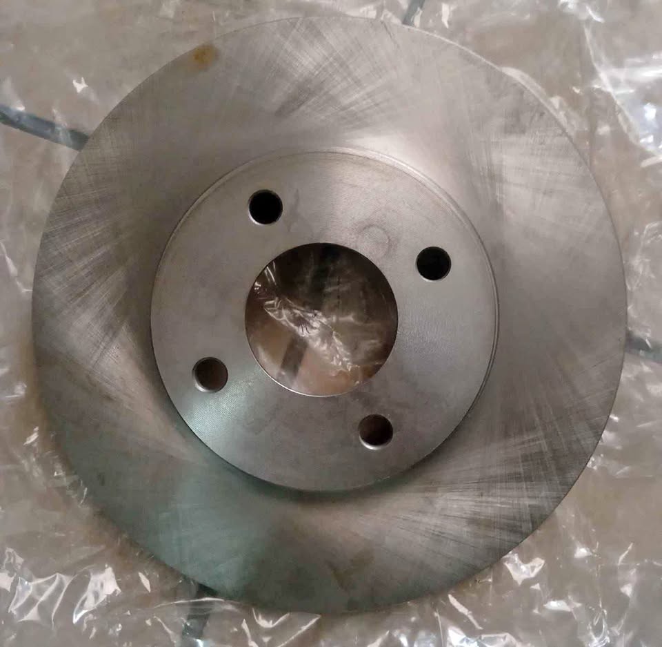 Nissan almera 2015 brake disc