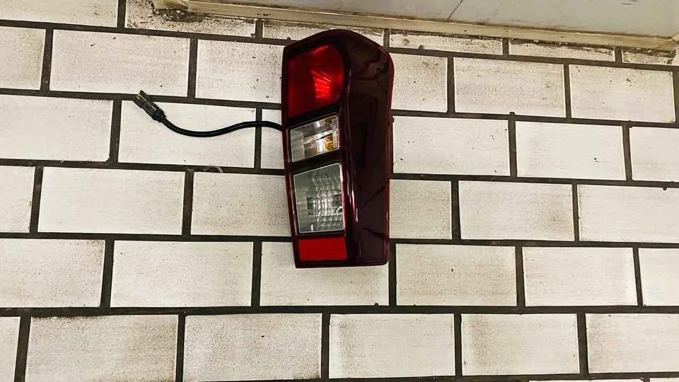 Isuzu D Max taillight right side 2018 model - Private Seller Isuzu D Max taillight right side 2018 model - Private Seller