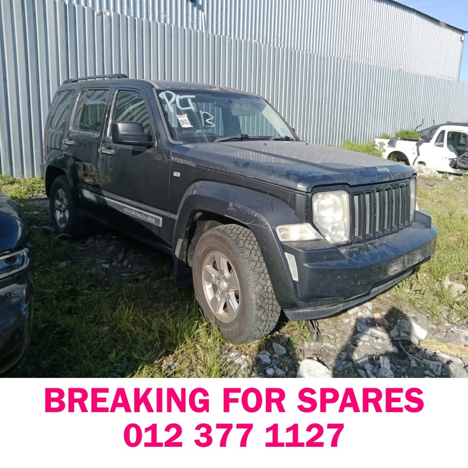 2011 JEEP CHEROKEE 3.7 KK BREAKING FOR SPARES - Private Seller 2011 JEEP CHEROKEE 3.7 KK BREAKING FOR SPARES - Private Seller