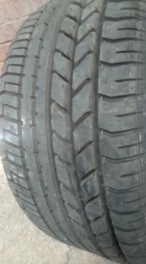 Tyre Pirelli 285/30/20