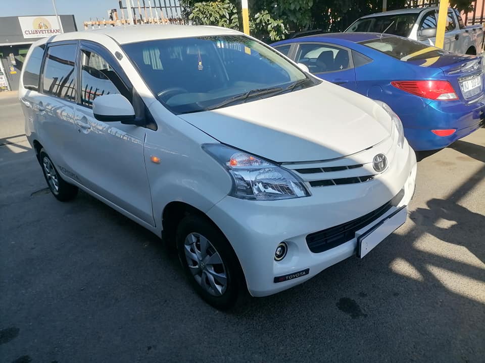 2015 Toyota Avanza 1.5 seven seater