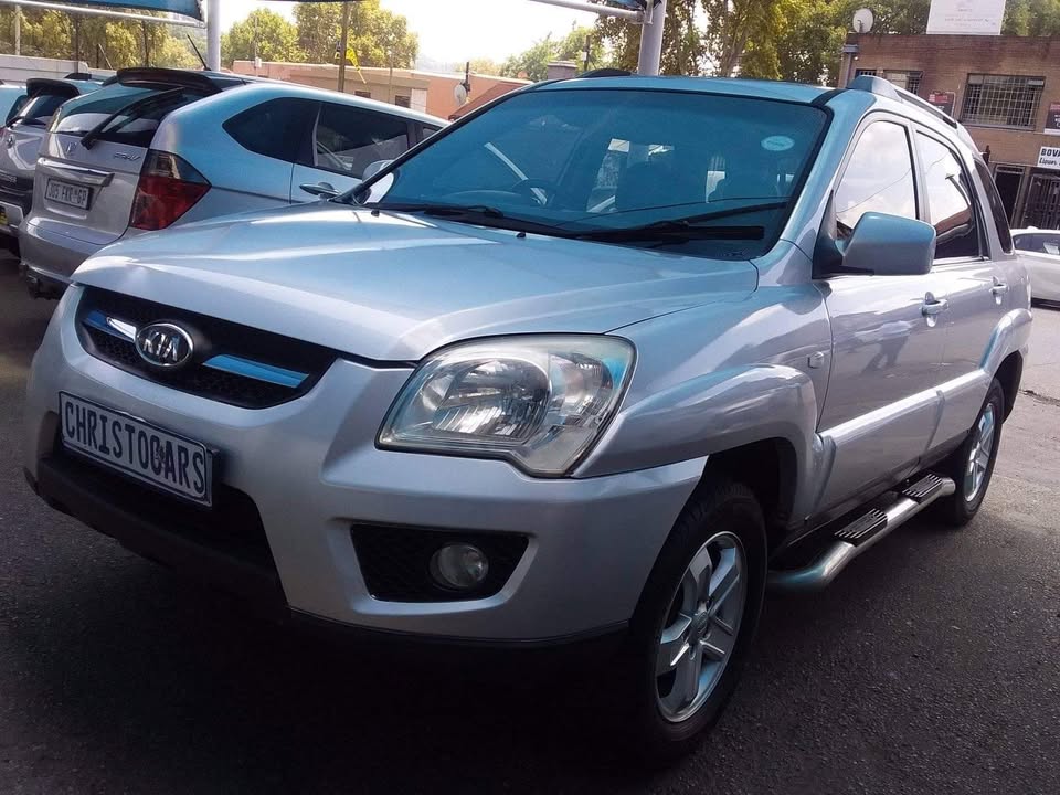 2010 Kia Sportage hatchback manual 2010