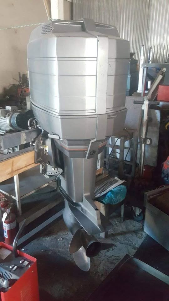 Mariner 135hp (READ ADVERT) Mariner 135hp (READ ADVERT)