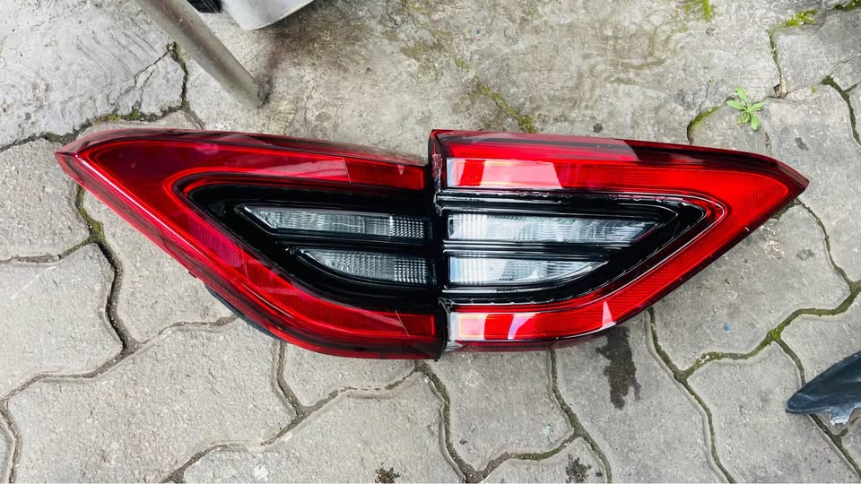 Chery Tiggo 4 Pro taillights - Private Seller Chery Tiggo 4 Pro taillights - Private Seller