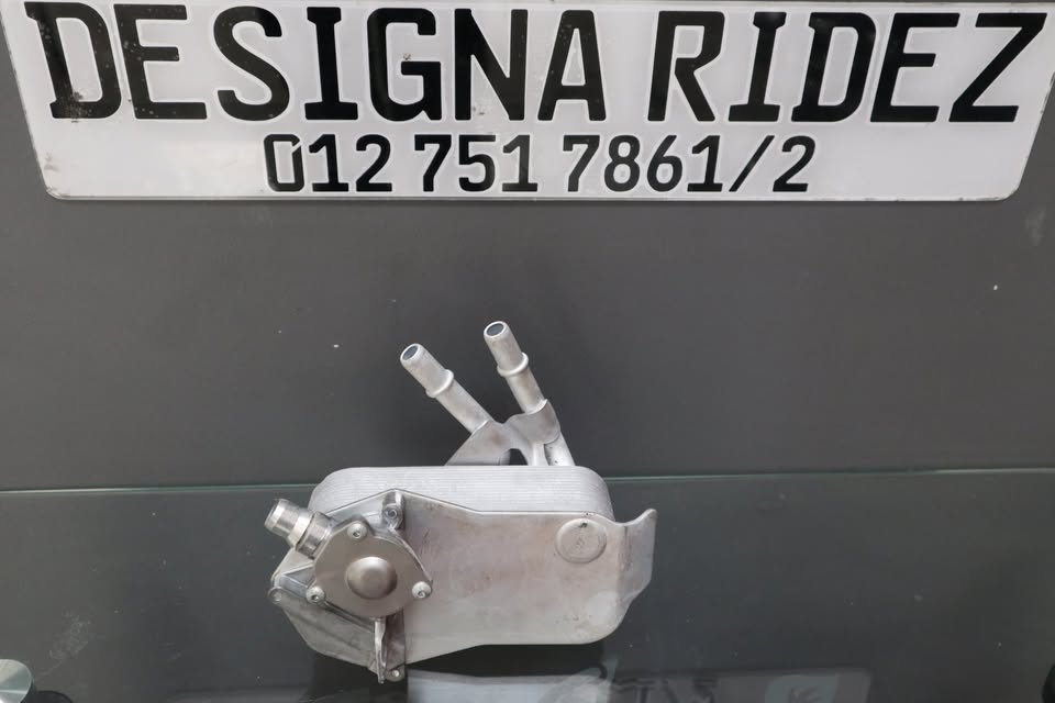 BMW OIL COOLER E90/E92/E89 - Private Seller BMW OIL COOLER E90/E92/E89 - Private Seller