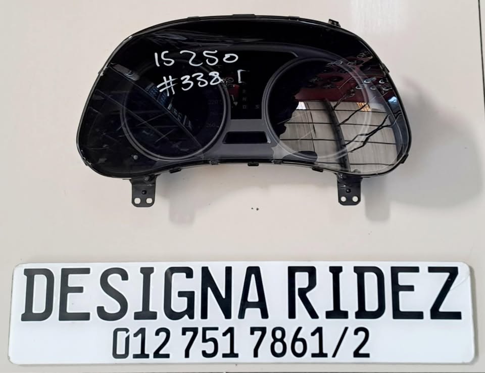 LEXUS IS250 2IS DIGITAL CLUSTER ORIGINAL AVAILABLE - Private Seller LEXUS IS250 2IS DIGITAL CLUSTER ORIGINAL AVAILABLE - Private Seller