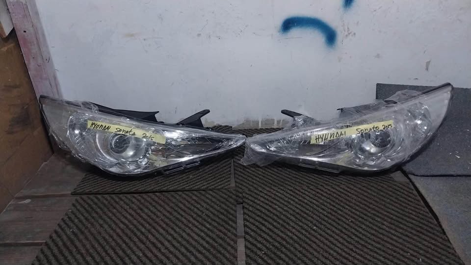 Hyundai Sonata headlights 2015
