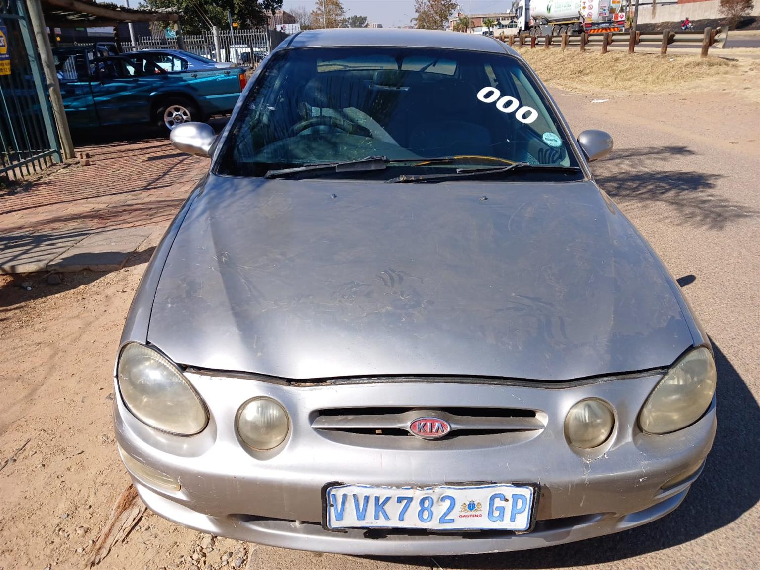 KIA SHUMA WITH PAPERS FOR STRIPPING FOR SALE