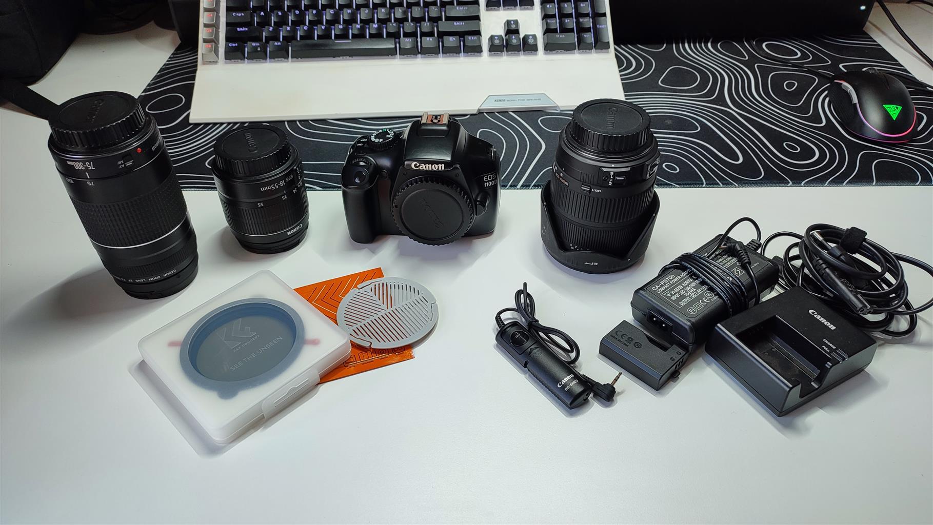 Full Photography & Action Camera Bundle – Canon DSLR + 2 Action Cams + Extras Full Photography & Action Camera Bundle – Canon DSLR + 2 Action Cams + Extras