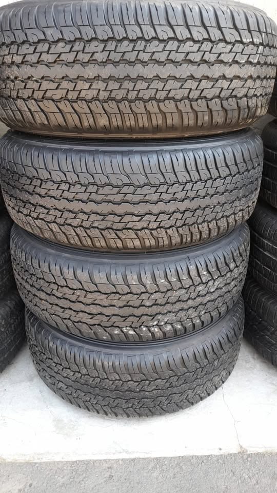 18inch Toyota Legend 50 Rs mag with 265/60/18 Dunlop A/T (90%) set WEEKEND SPECIAL - Private Seller
