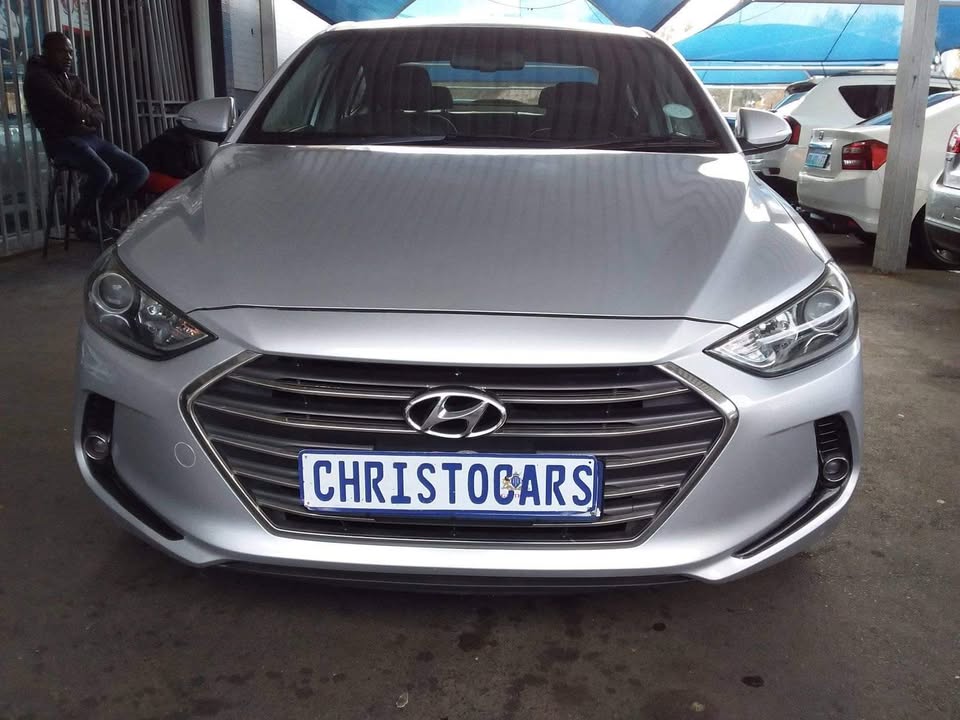 2018 Hyundai Elantra GLS sedan 2018