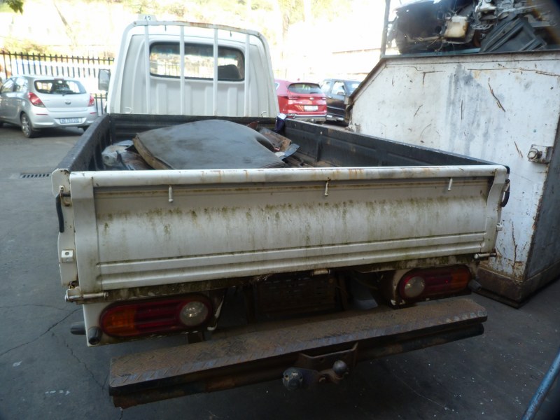 Hyundai H100 Bakkie 2.6 Manual White - 2012 STRIPPING FOR SPARES - Private Seller Hyundai H100 Bakkie 2.6 Manual White - 2012 STRIPPING FOR SPARES - Private Seller