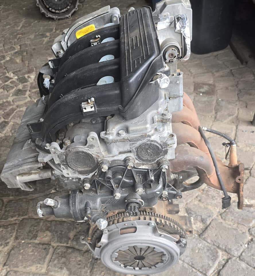 Renault Clio 2 Engine For Sale - Private Seller