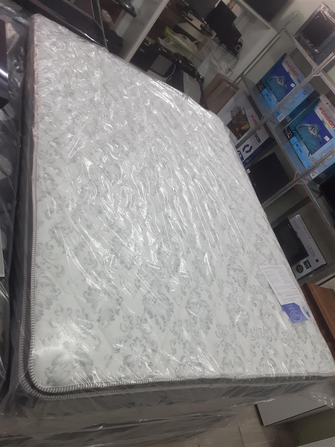 Double bed set (S112128A)