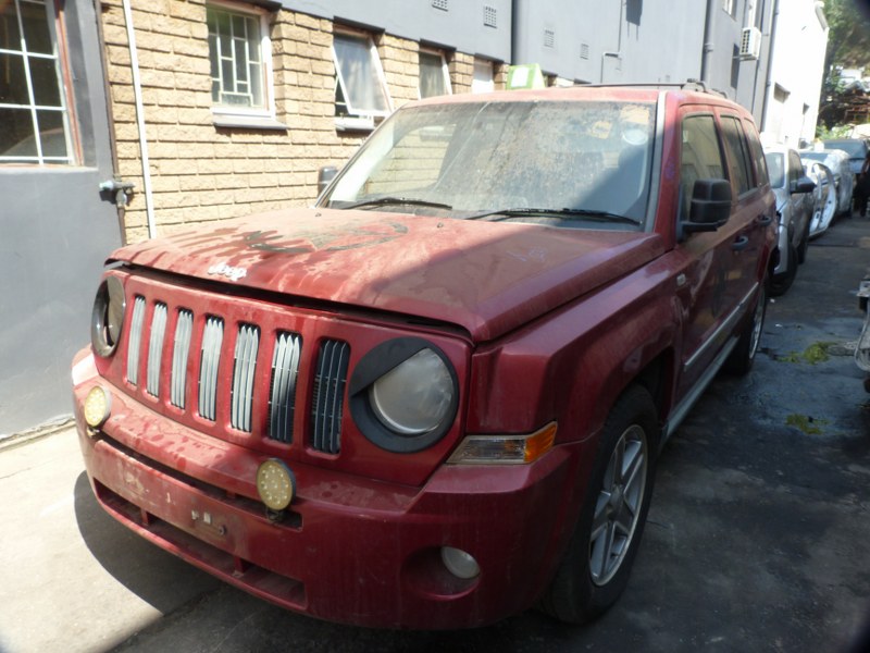 Jeep Patriot CRD LTD 2.0 Manual - 2006 SPARESBOYZ STRIPPING FOR SPARES - Private Seller