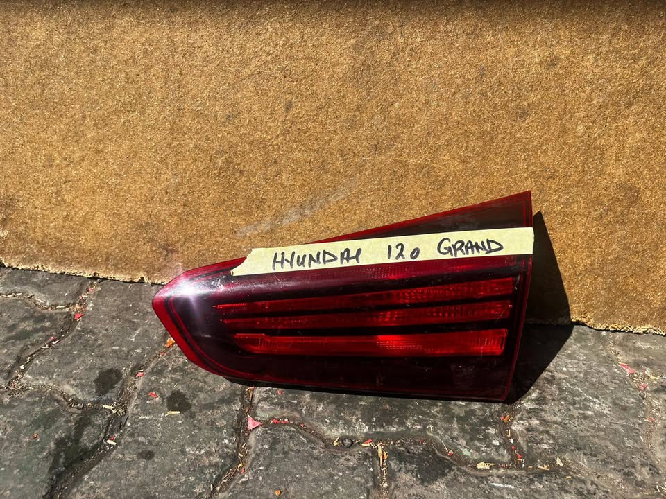 Hyundai i10 Grand Tall light - Private Seller Hyundai i10 Grand Tall light - Private Seller