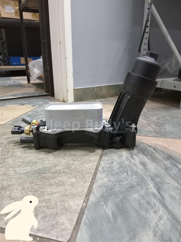 Plastic Oil Cooler | 3.6 | Jeep Grand Cherokee Wk2 - Private Seller Plastic Oil Cooler | 3.6 | Jeep Grand Cherokee Wk2 - Private Seller