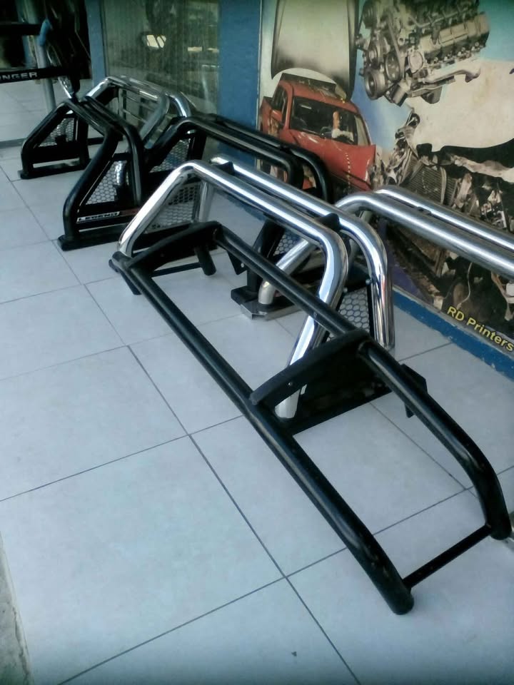Roll bars for ranger, Hilux, Isuzu and other cars - Private Seller