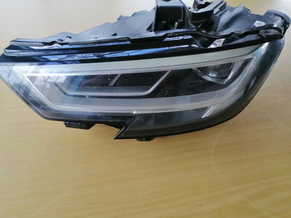 Audi A3, S3, RS3 8v2 headlight for sale - Private Seller Audi A3, S3, RS3 8v2 headlight for sale - Private Seller