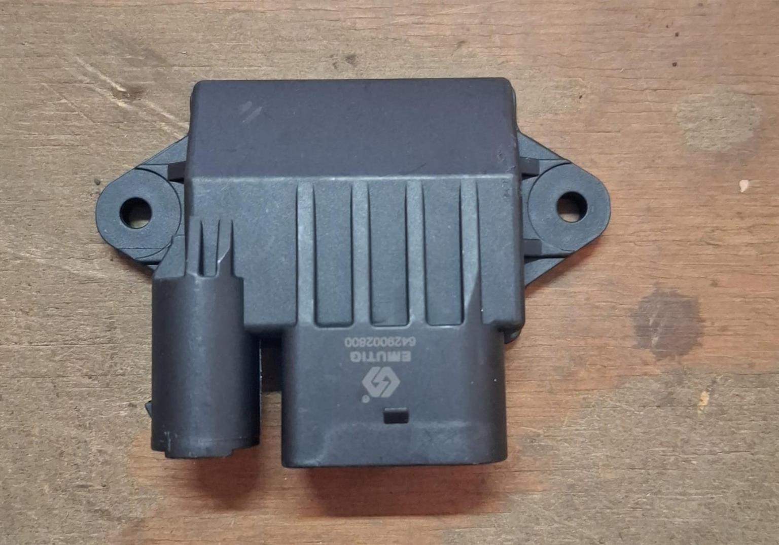 Mercedes W164 ML320 S320 C320 E320 Glow Plug Relay – For Sale Mercedes W164 ML320 S320 C320 E320 Glow Plug Relay – For Sale