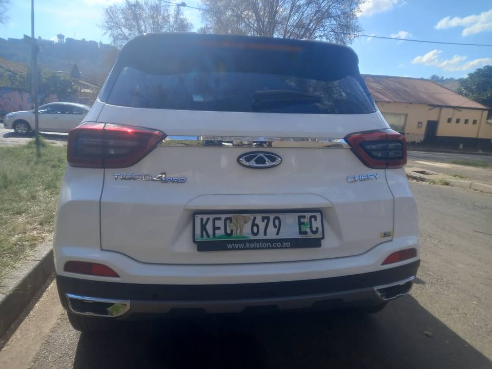 2023 Cherry Tiggo4Pro 1.5 Petrol, Automatic 35000km. Service book Leather seat