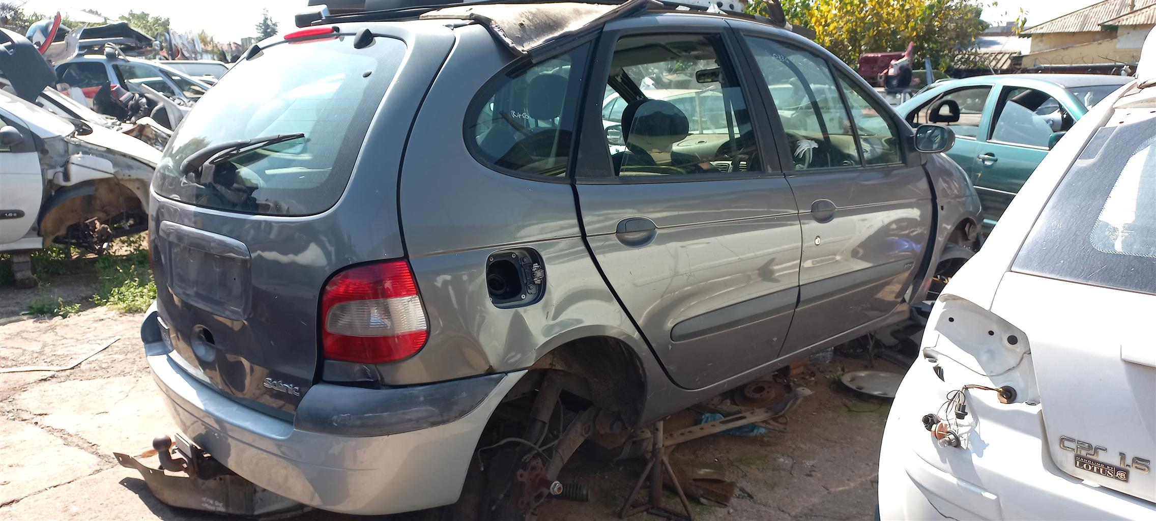 Renault scenic 2001 stripping