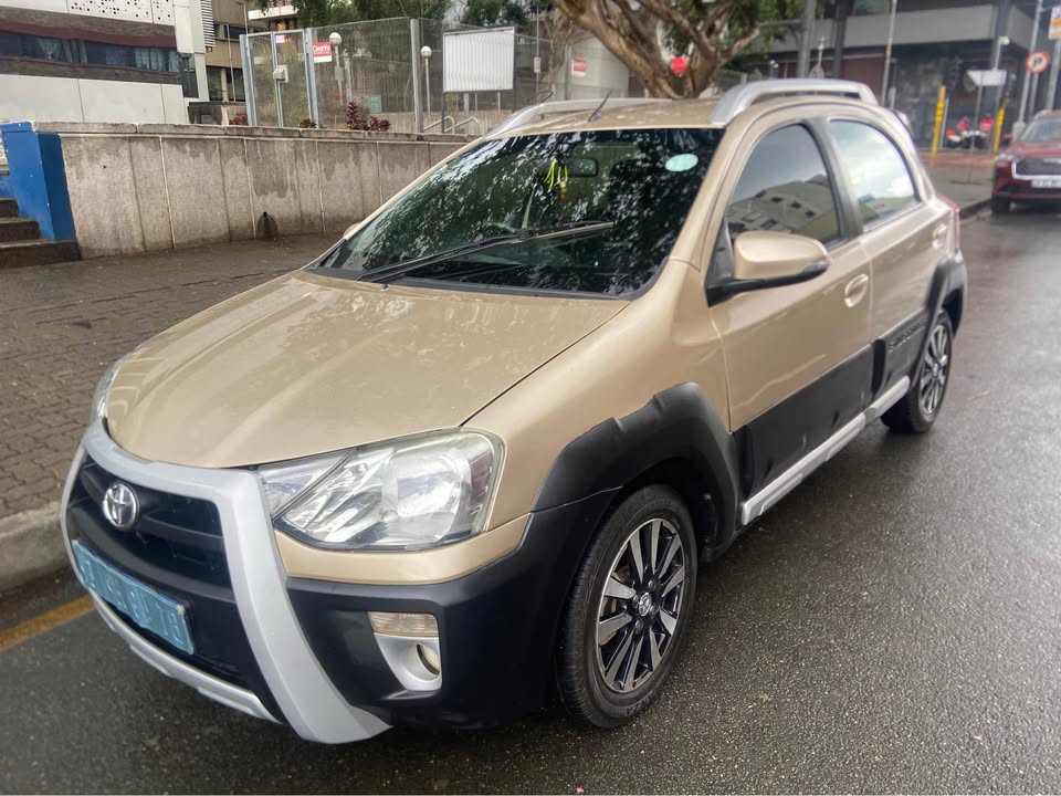 2020 Toyota Etios Cross 1.5 35.000km