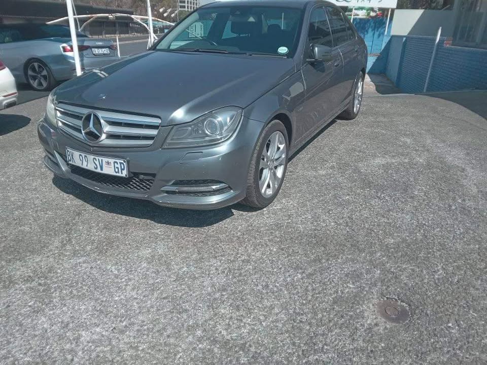 Mercedes Benz C200