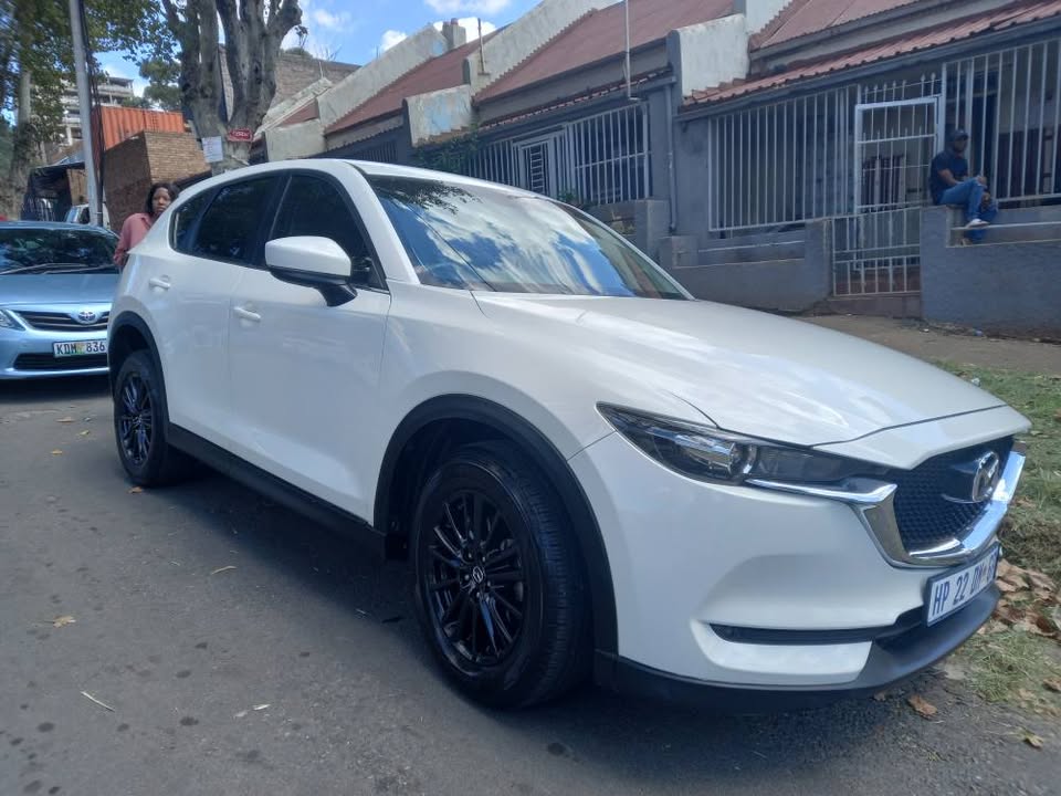 2018 Mazda CX5 SKYACTIVE 2.0 Automatic, White, Reverse Camera