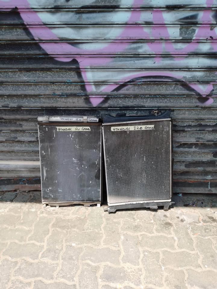 Hyundai i20 Grand Radiator and Condenser - Private Seller Hyundai i20 Grand Radiator and Condenser - Private Seller