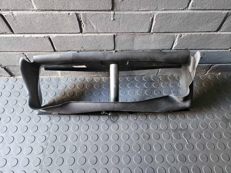 FORD FOCUS MK3 AIR DUCT DEFLECTOR - Private Seller