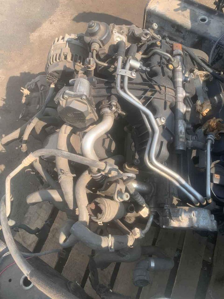 Audi A4 B8 2.0tdi CGL engine stripping for spares - Private Seller