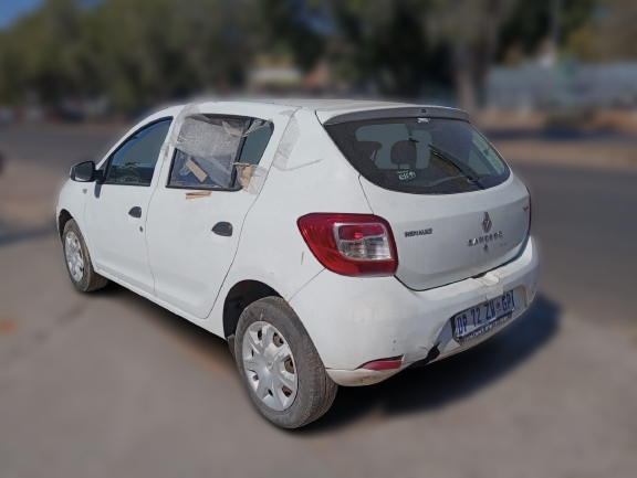 Stripping For Spares Renault Sandero 2015 0.9 H4BA Turbo Manual - Private Seller Stripping For Spares Renault Sandero 2015 0.9 H4BA Turbo Manual - Private Seller