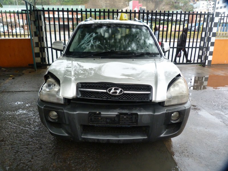 Hyundai Tucson 2.0 GLS Manual - 2006 - Private Seller Hyundai Tucson 2.0 GLS Manual - 2006 - Private Seller